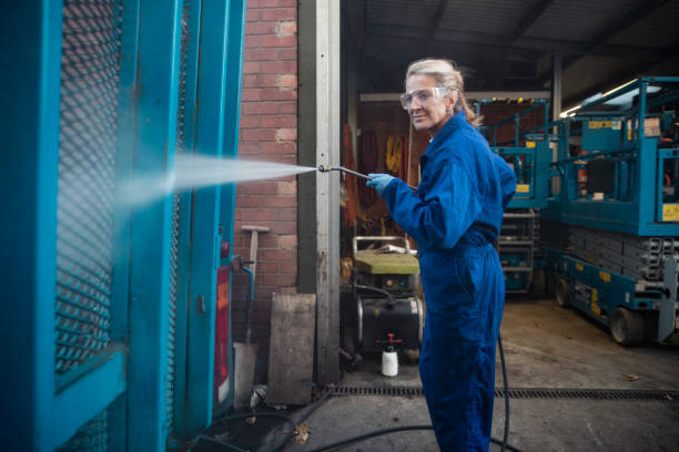Professional  Pressure Washing Services in Spring City, TN